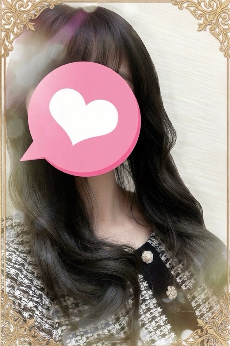 綾瀬もかのプロフィール写真